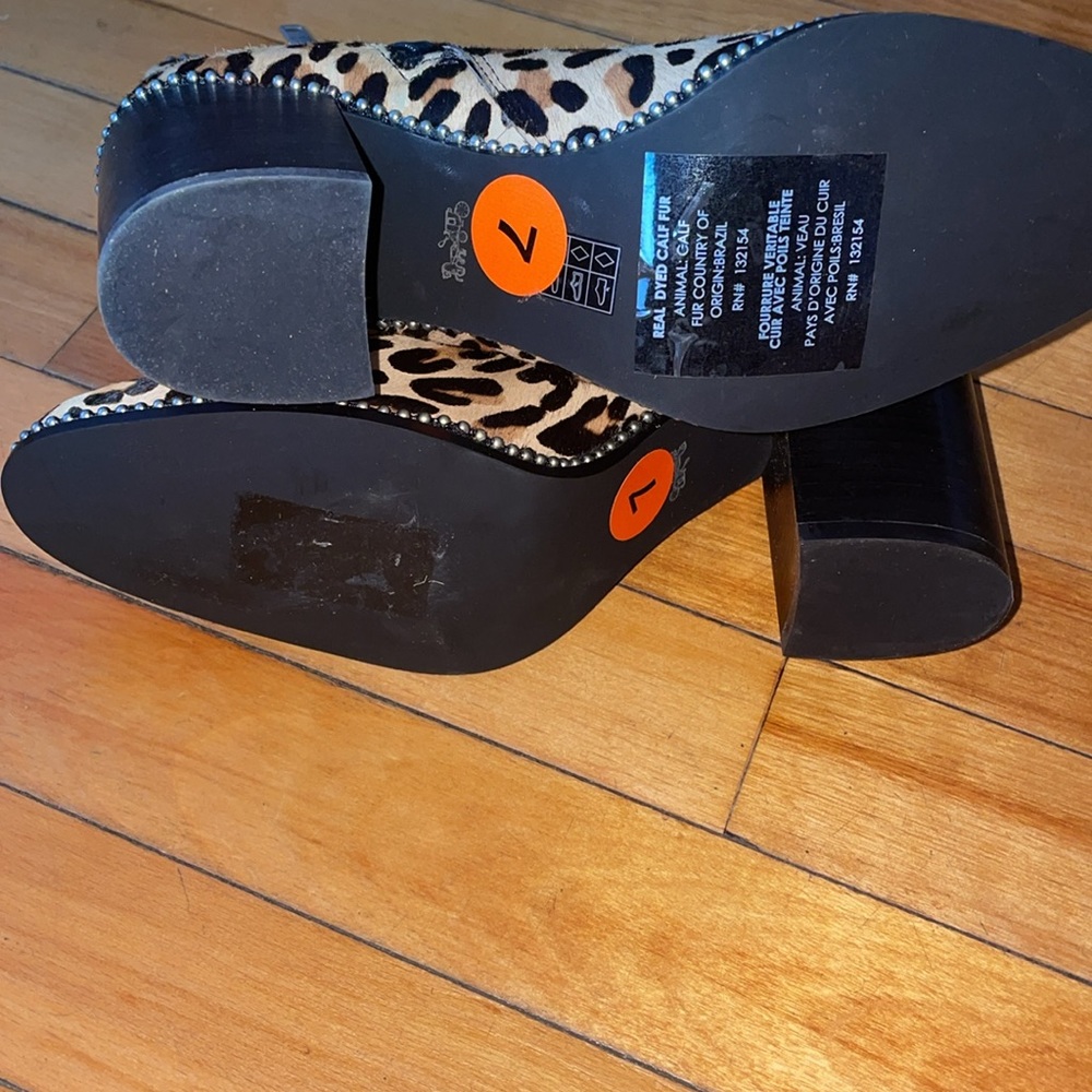 🔥NWOB🔥Coach Women’s Drea mohair leopard Print Beaded Ankle Boots Sz. 7 - Picture 12 of 15
